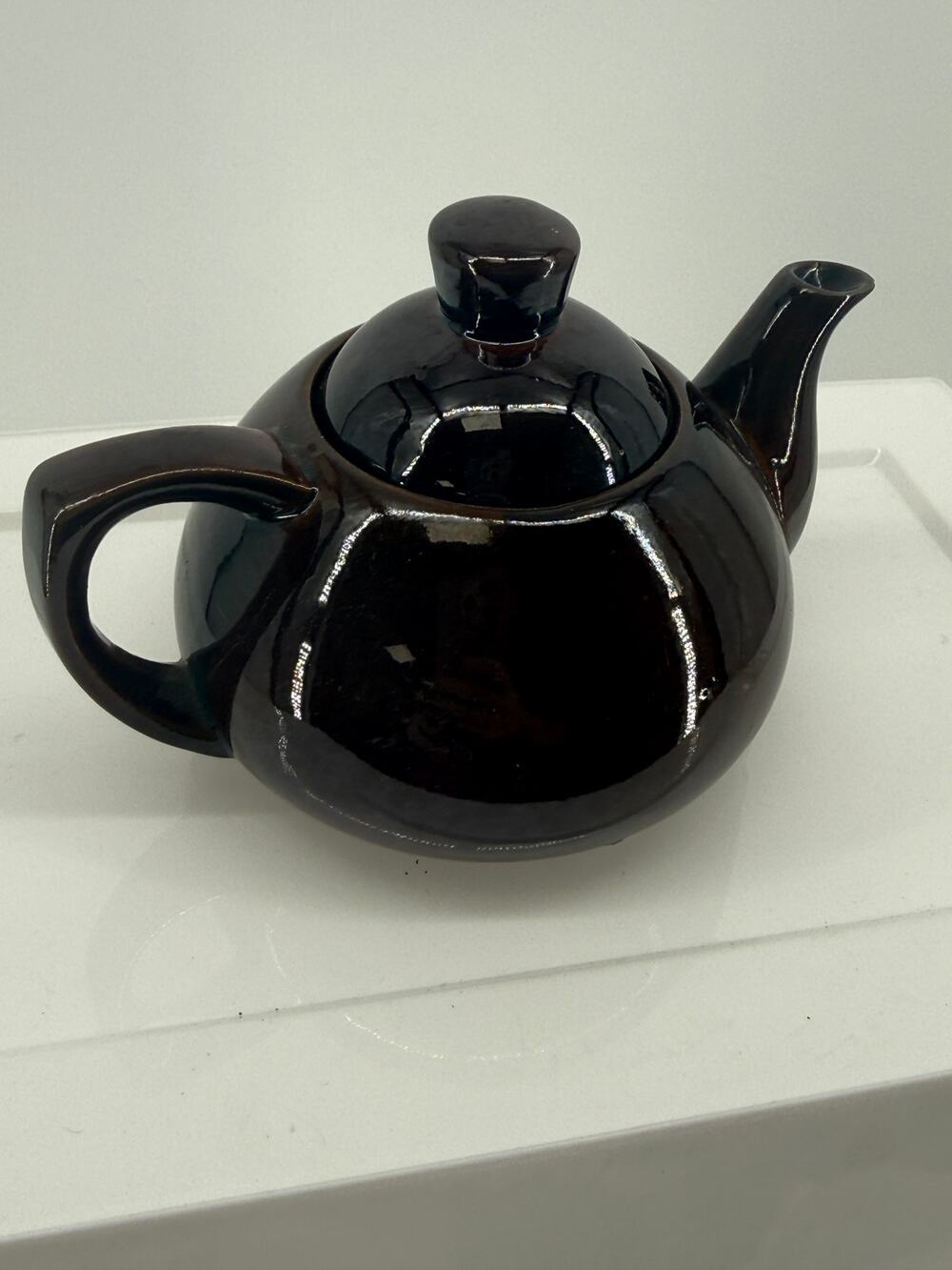 Vintage Ming Tea Co Hartford Conn Brown Stoneware Teapot Made In Japan CHIP